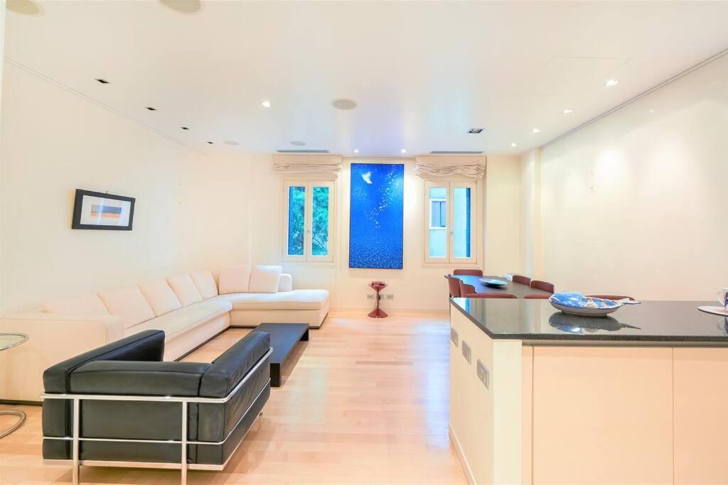 Ca' Santa Eufemia, Cozy And Classy, Sleep 4 Apartamento Veneza