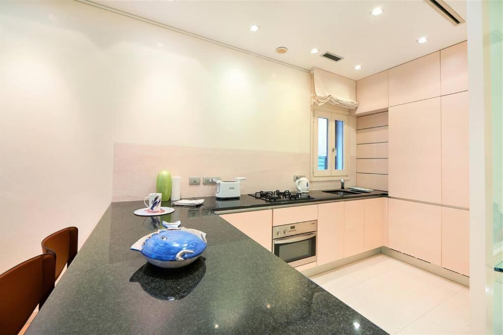 Ca' Santa Eufemia, Cozy And Classy, Sleep 4 Appartamento *